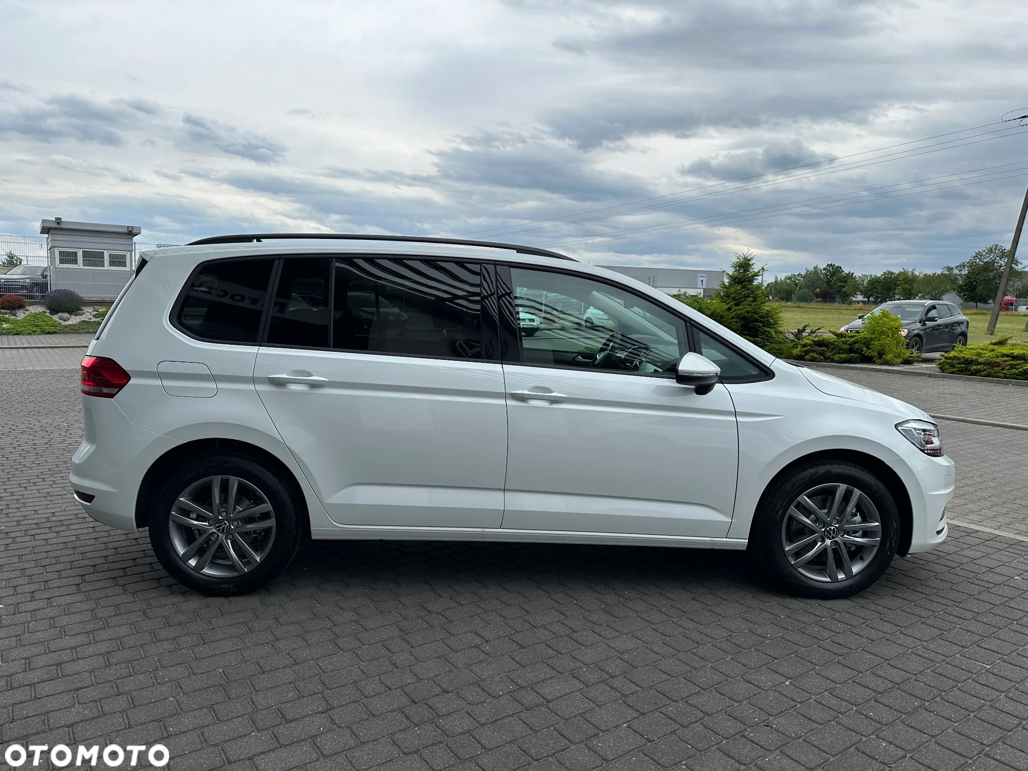 Volkswagen Touran 1.5 TSI EVO Comfortline Plus DSG - 8