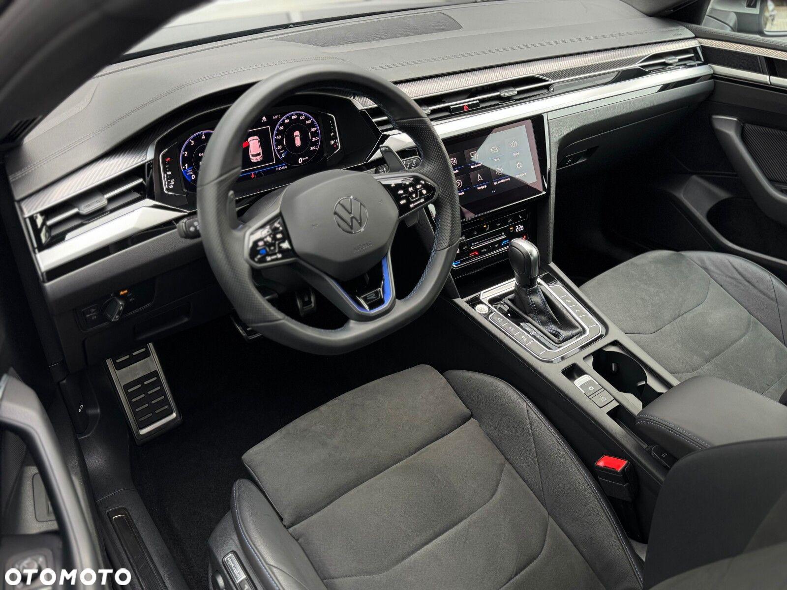Volkswagen Arteon 2.0 TSI 4Motion R DSG - 9