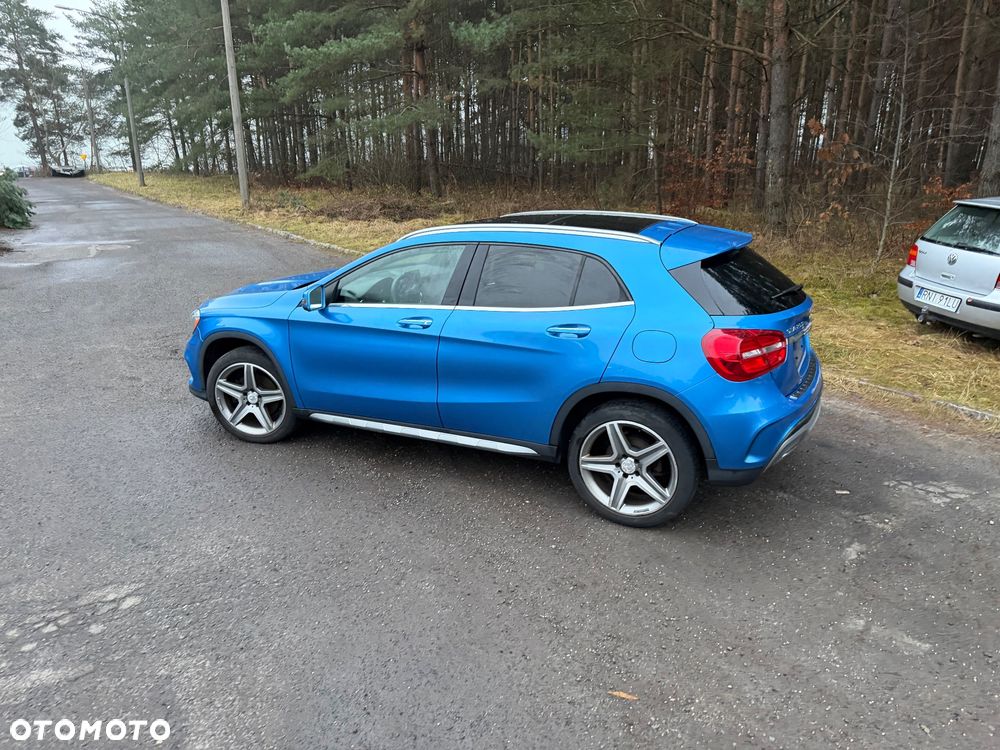 Mercedes-Benz GLA 250 7G-DCT AMG Line - 6