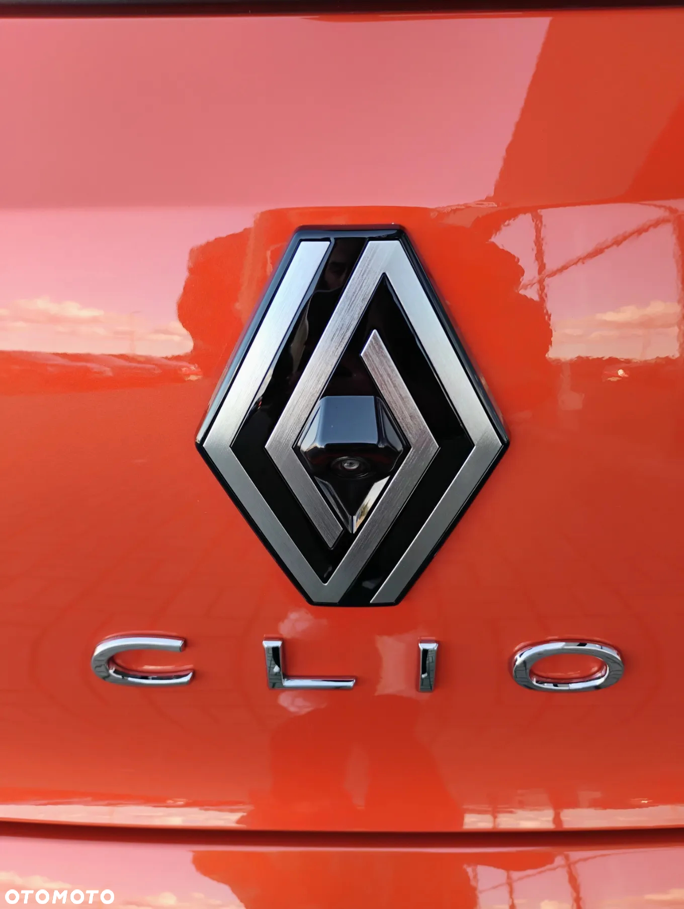 Renault Clio 1.0 TCe Techno - 19