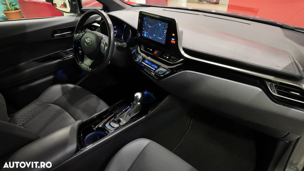 Toyota C-HR 1.8 HSD 122 CP 4x2 CVT C-lassy bi-tone - 14