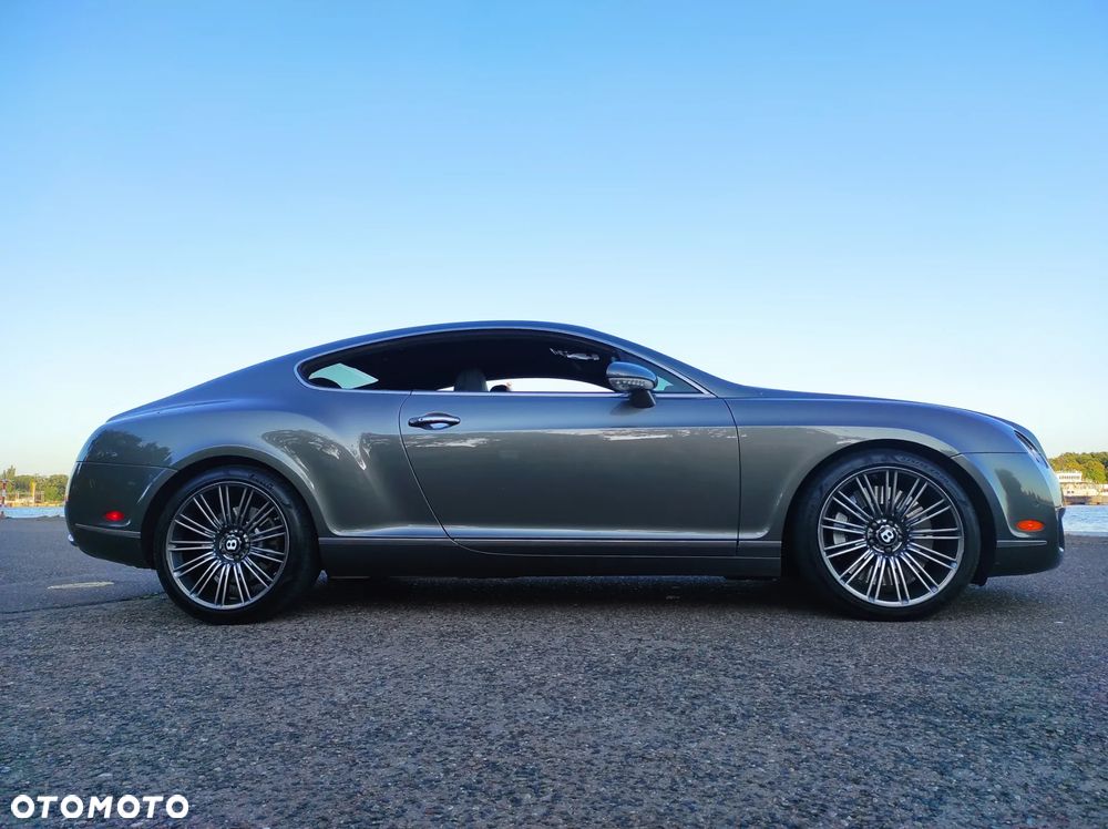 Bentley Continental GT - 3