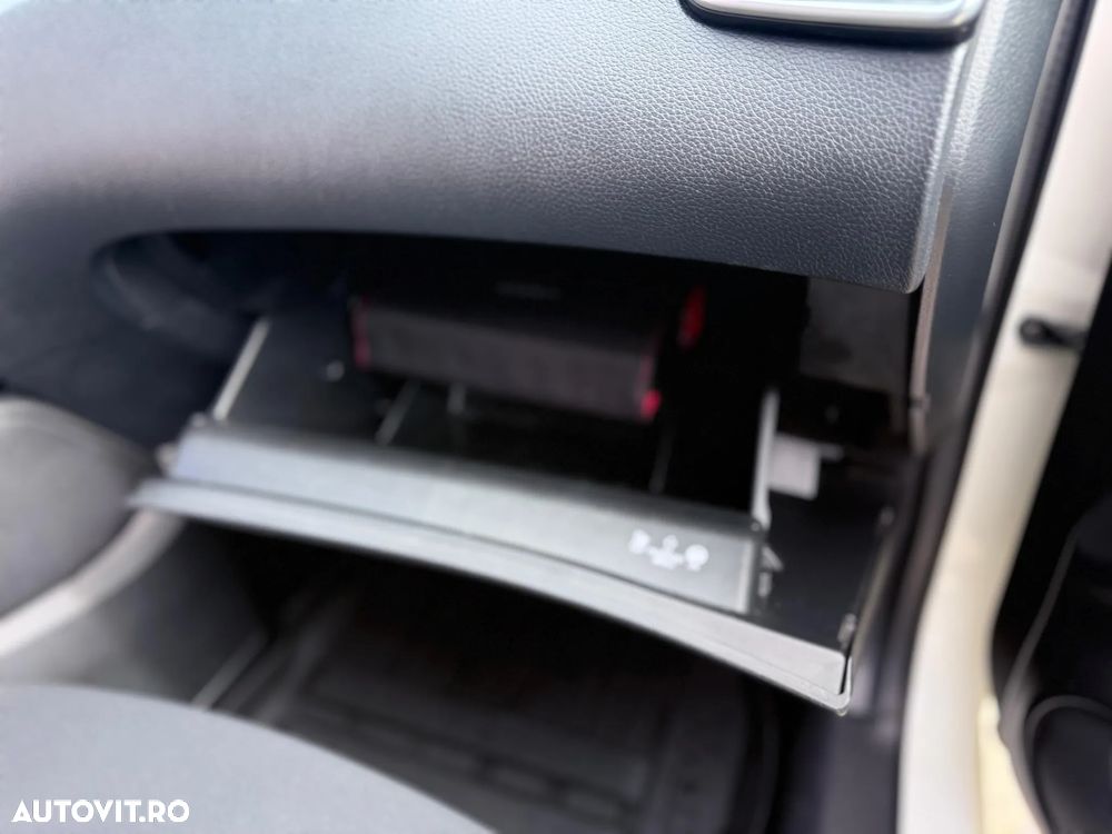 Nissan Qashqai 1.3 l MHEV X-Tronic Acenta - 27