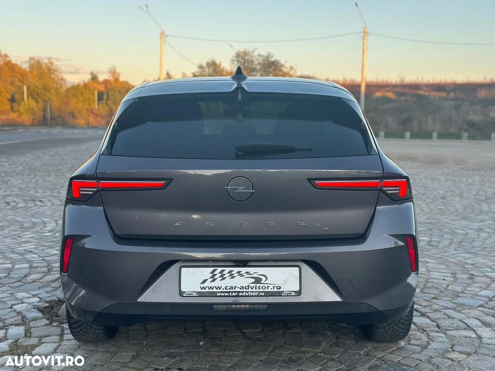 Opel Astra 1.2L Turbo Start/Stop AT8 Elegance - 11