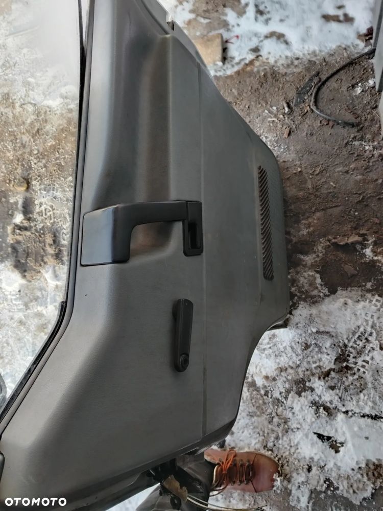 VW T4 DRZWI PRZEDNIE PRAWE SZARE LL7D KOMPLETNE Z LUSTERKIEM - 4