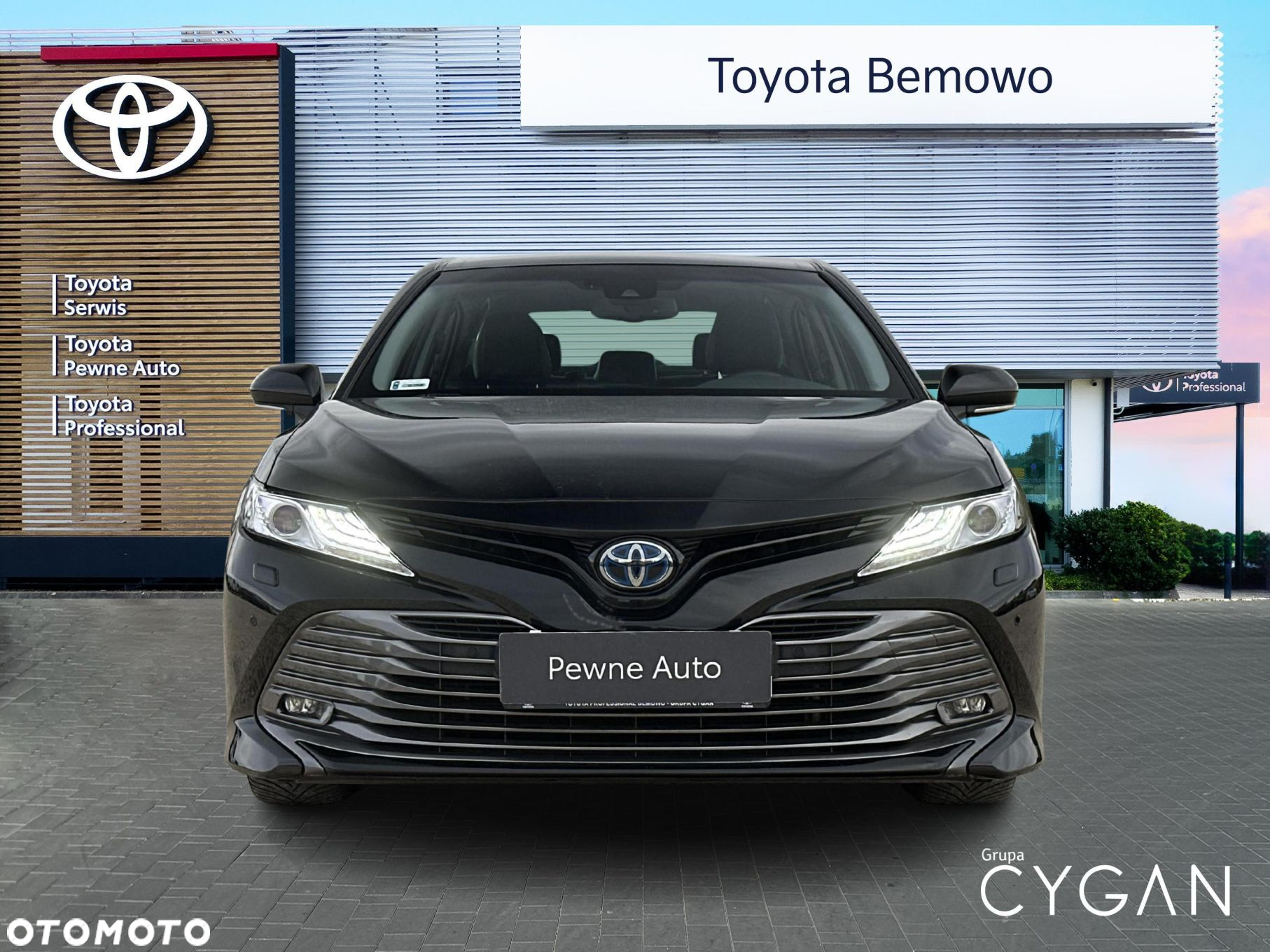 Toyota Camry 2.5 Hybrid Executive CVT - 4