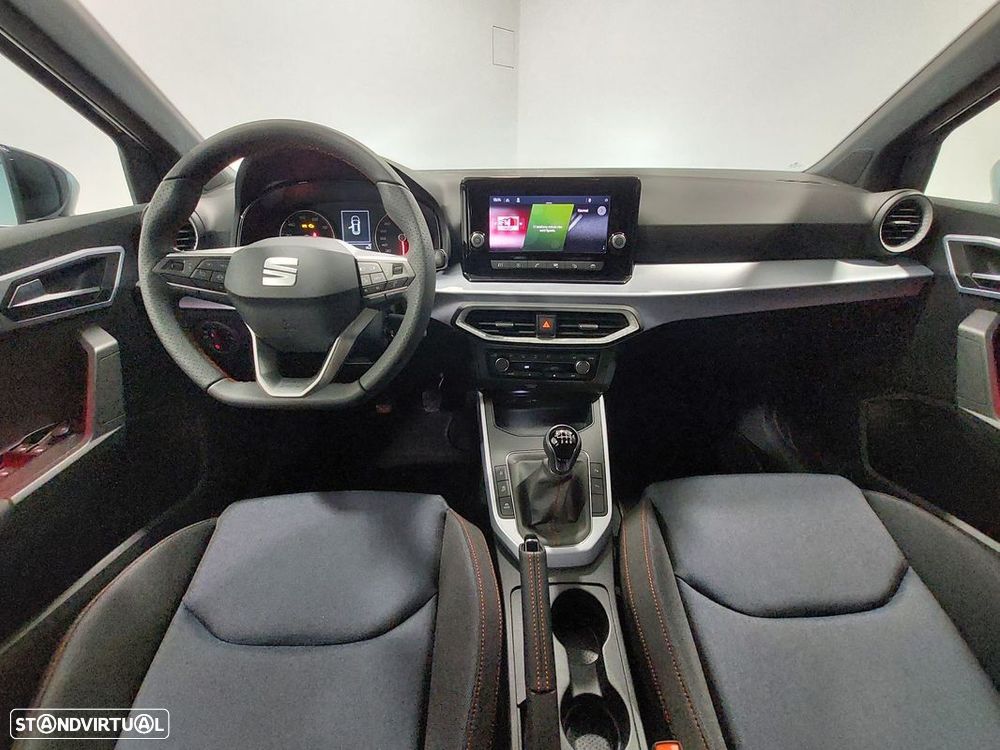 SEAT Arona 1.0 TSI FR - 28