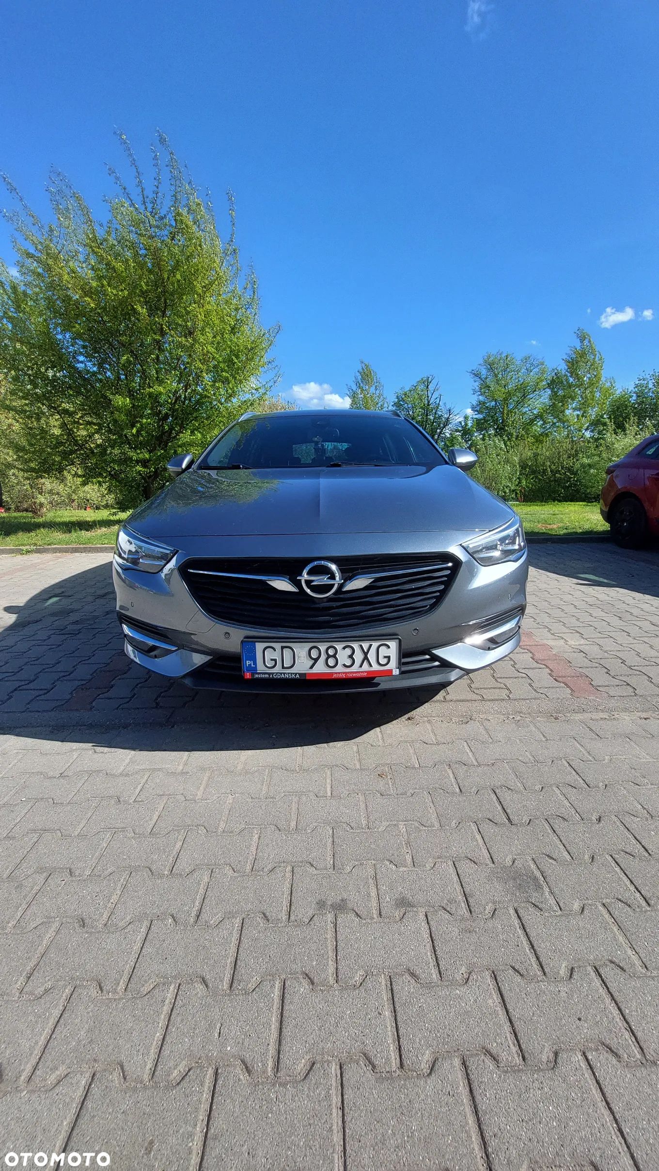 Opel Insignia - 1