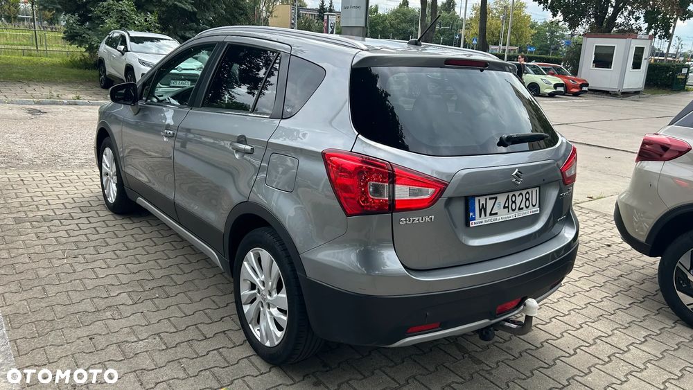 Suzuki SX4 S-Cross 1.4 T Premium - 4