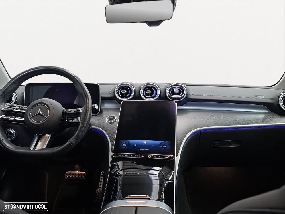 Mercedes-Benz C 300 — fotografia 10