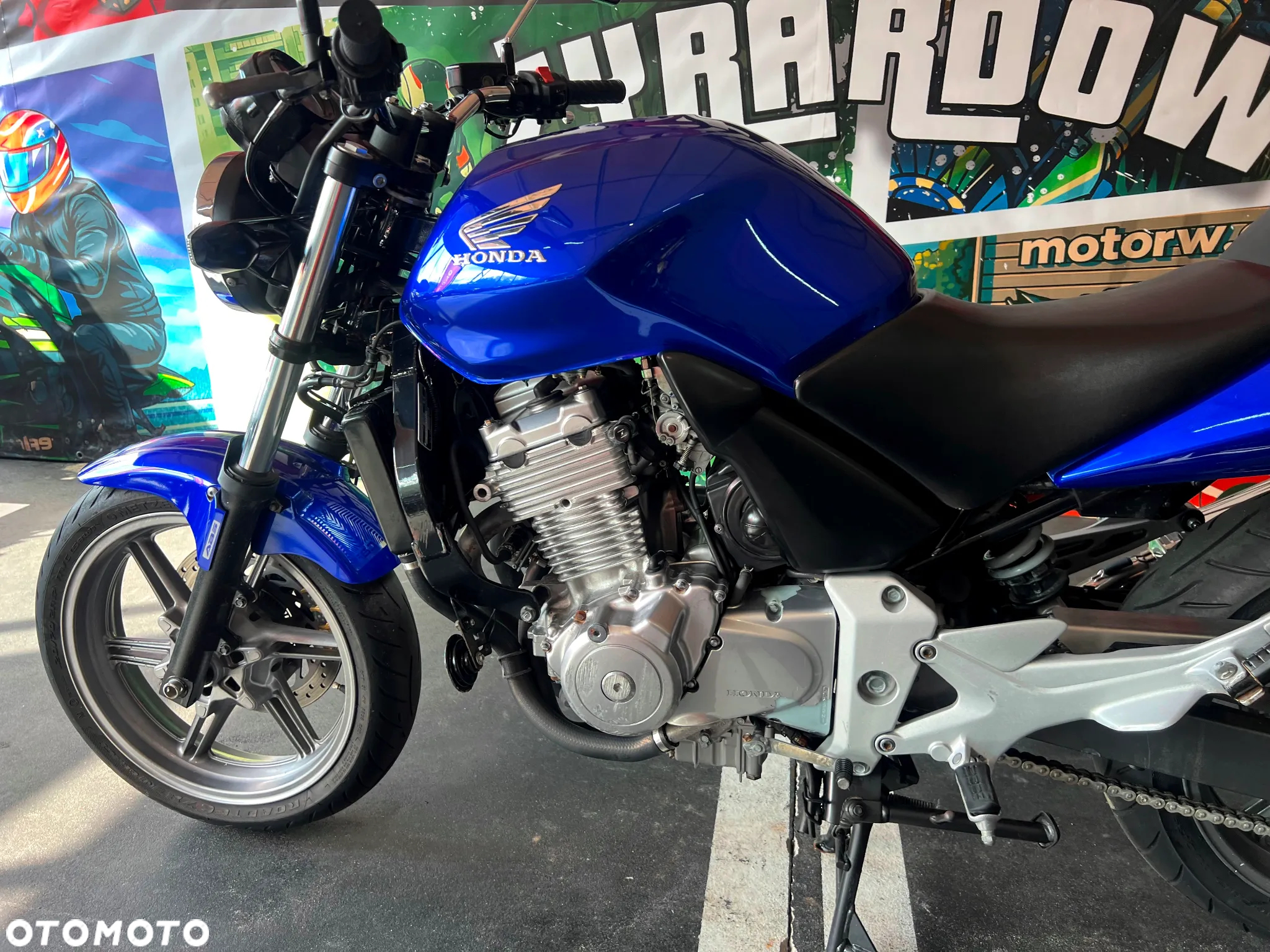 Honda CBF - 13