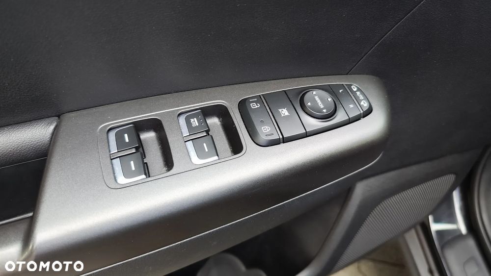 Kia Sportage 1.6 GDI 2WD Vision - 17