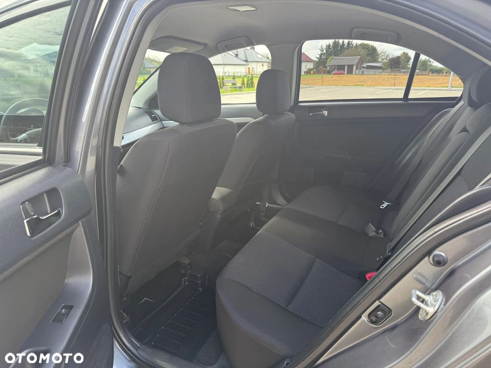 Mitsubishi Lancer 1.6 ClearTec - 10
