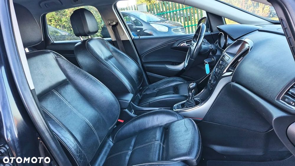 Opel Astra 1.4 Turbo Cosmo - 39