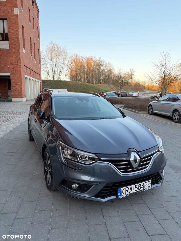 Renault Megane ENERGY TCe 140 EDC BOSE EDITION - 13