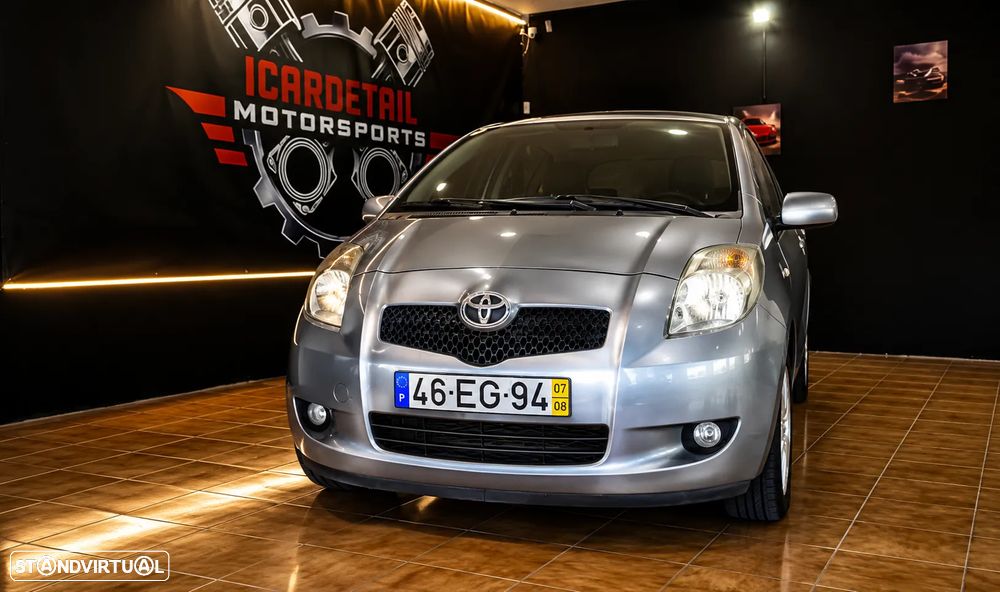 Toyota Yaris 1.0 VVT-i AC - 10