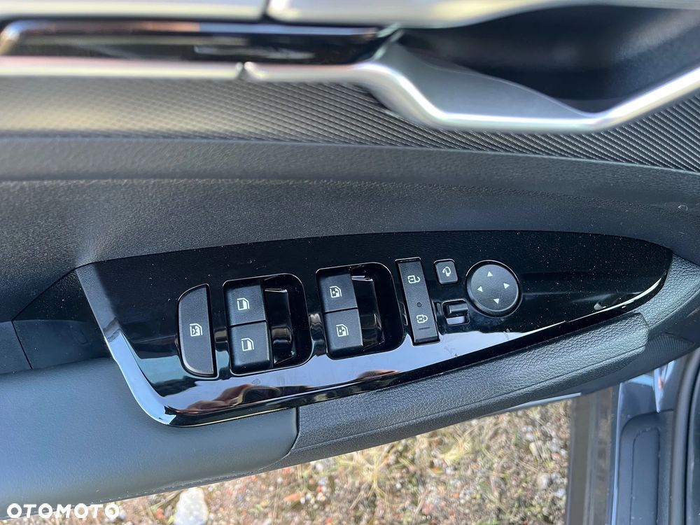 Kia Sportage 1.6 T-GDI HEV L 2WD - 13