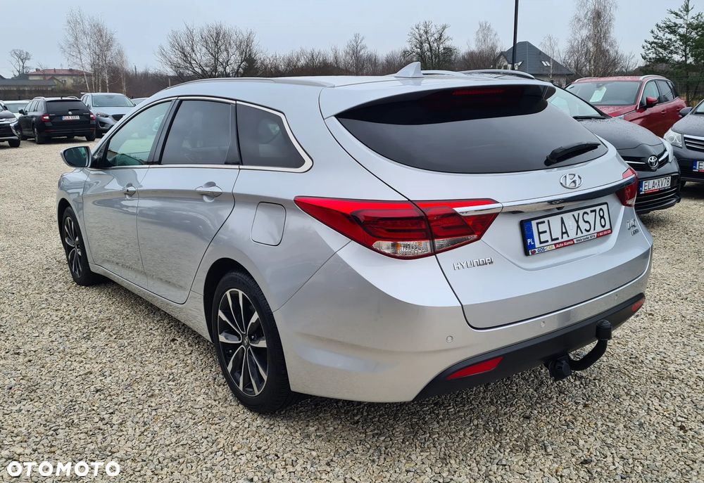 Hyundai i40 Kombi 1.7 CRDi DCT Premium - 18