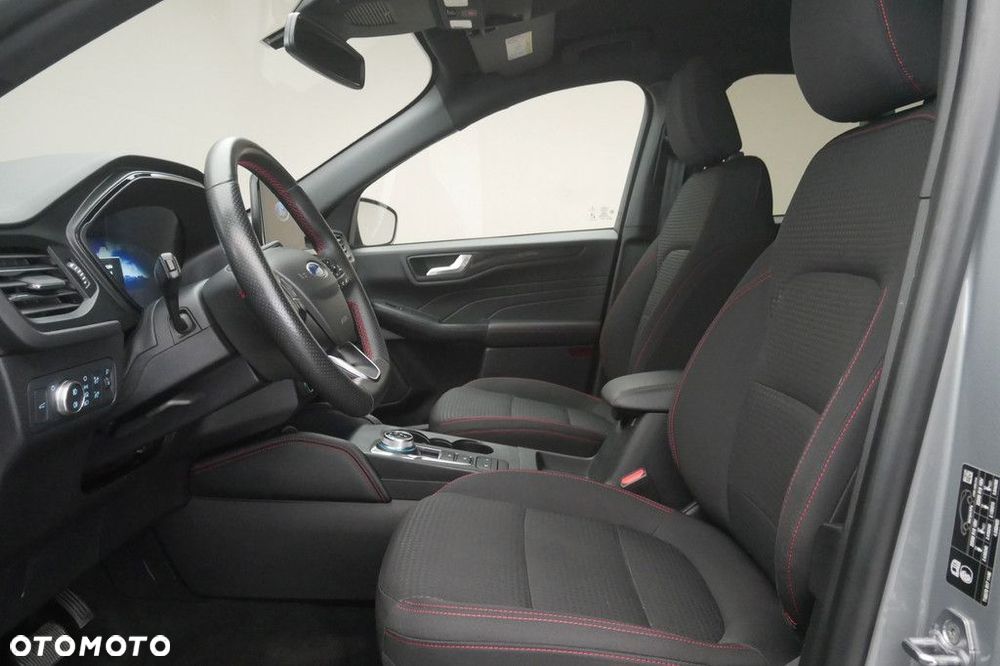 Ford Kuga 2.5 FHEV FWD ST-Line eCVT - 12