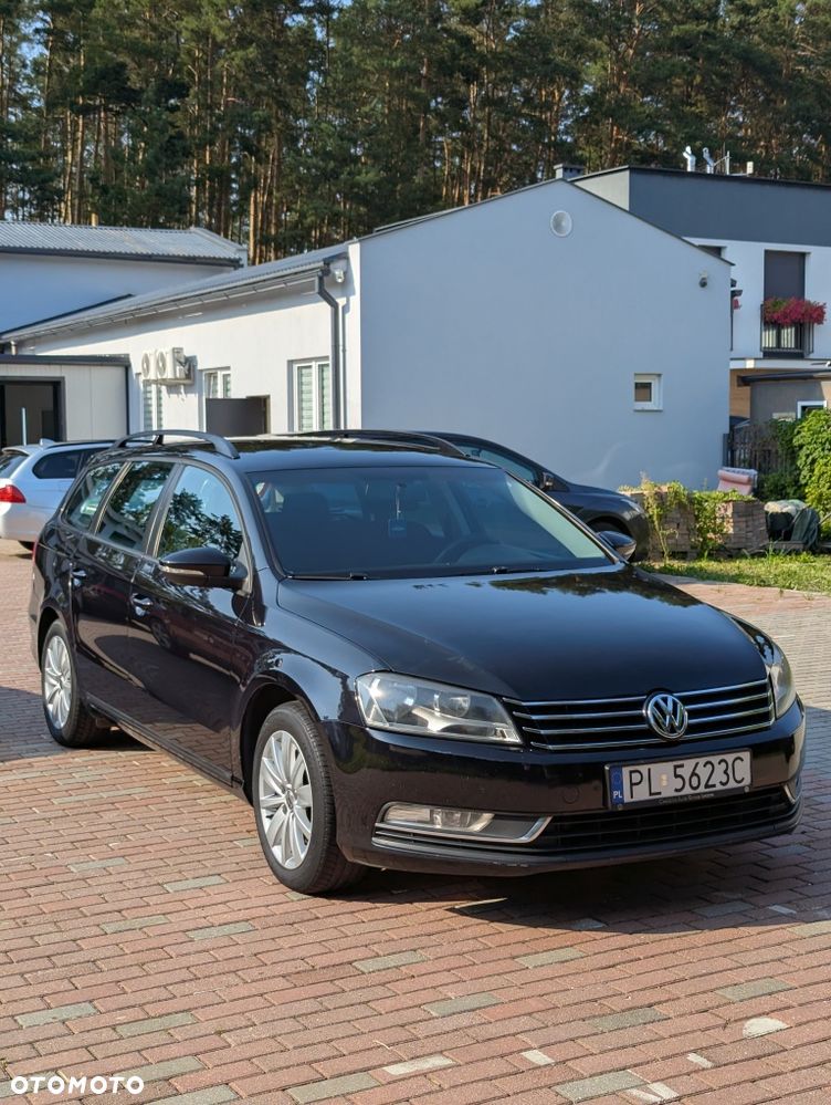 Volkswagen Passat - 2