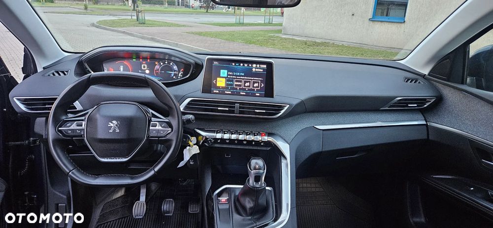 Peugeot 5008 1.2 PureTech Crossway S&S - 17