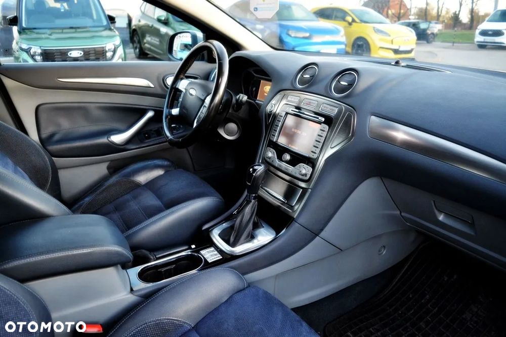 Ford Mondeo 2.0 TDCi Titanium - 24