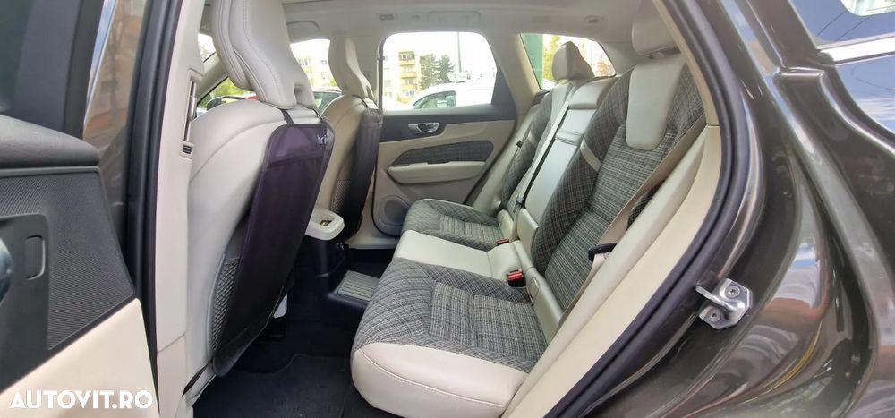 Volvo XC 60 - 16
