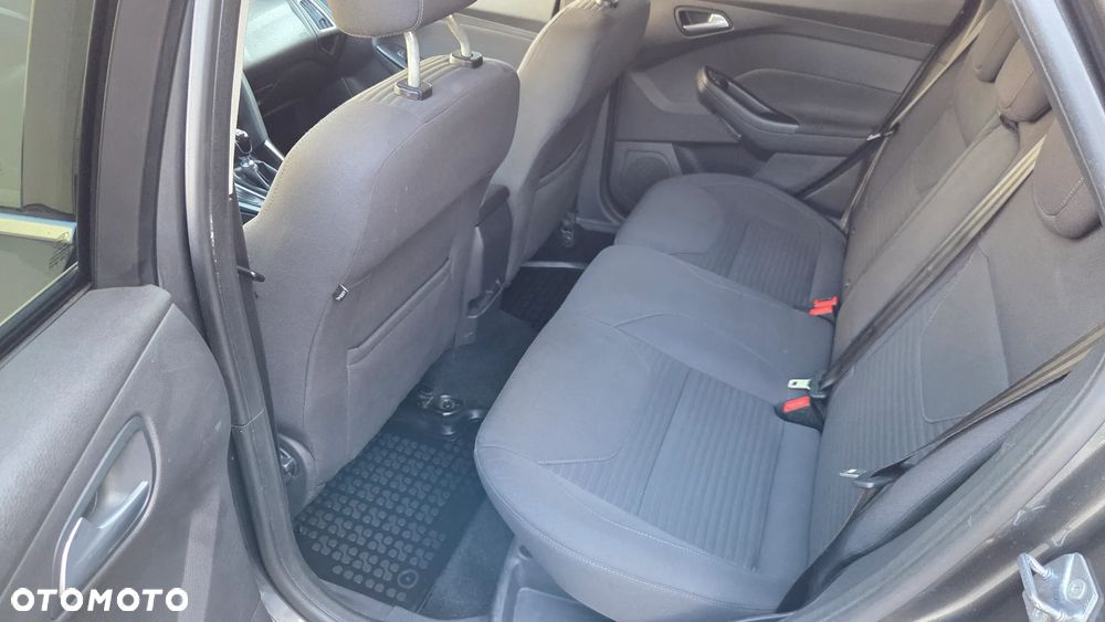 Ford Focus 1.6 TDCi Titanium - 8