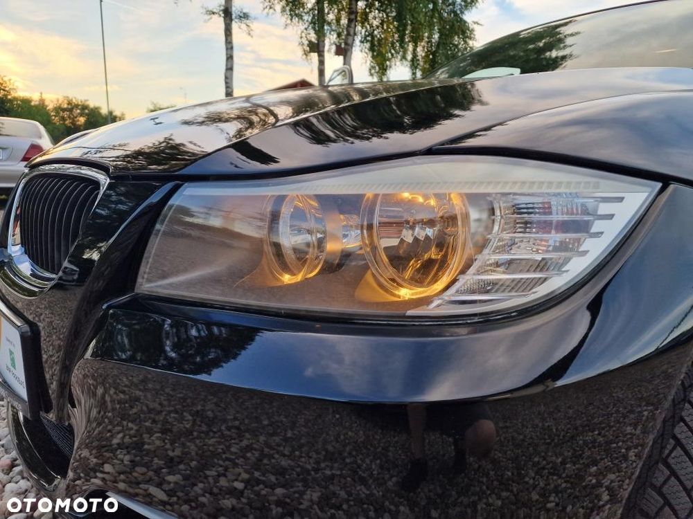 BMW Seria 3 - 22