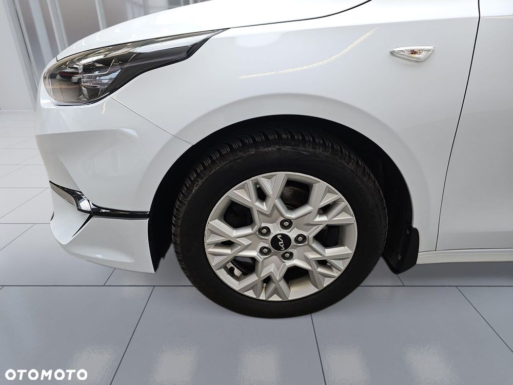 Kia Ceed 1.5 T-GDI M - 35