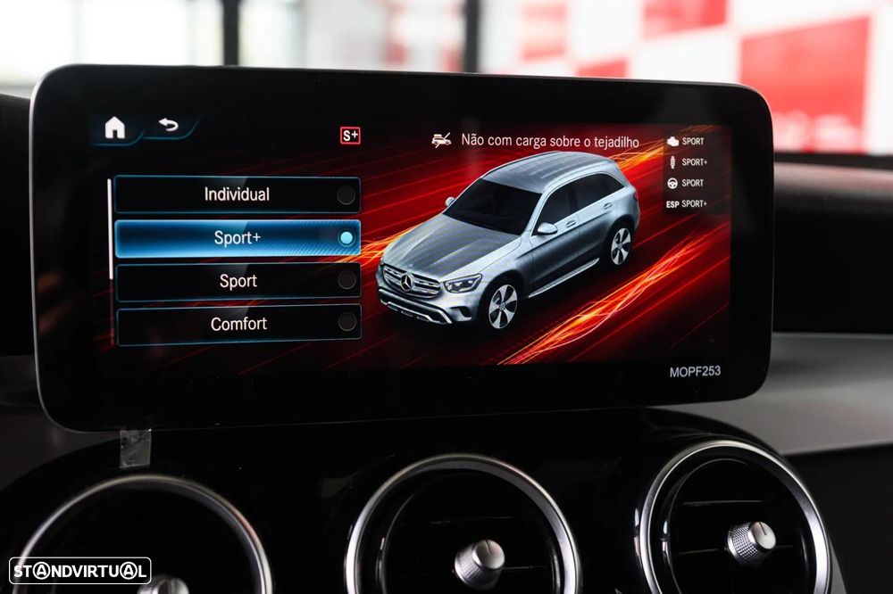 Mercedes-Benz GLC 300 - 54
