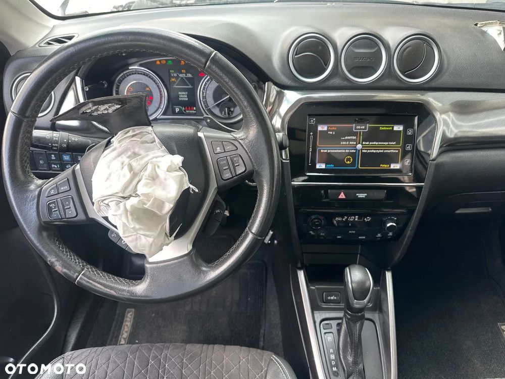 Suzuki Vitara - 25
