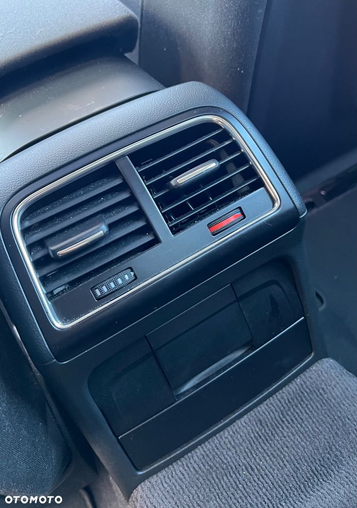 Audi A4 Limousine - 20