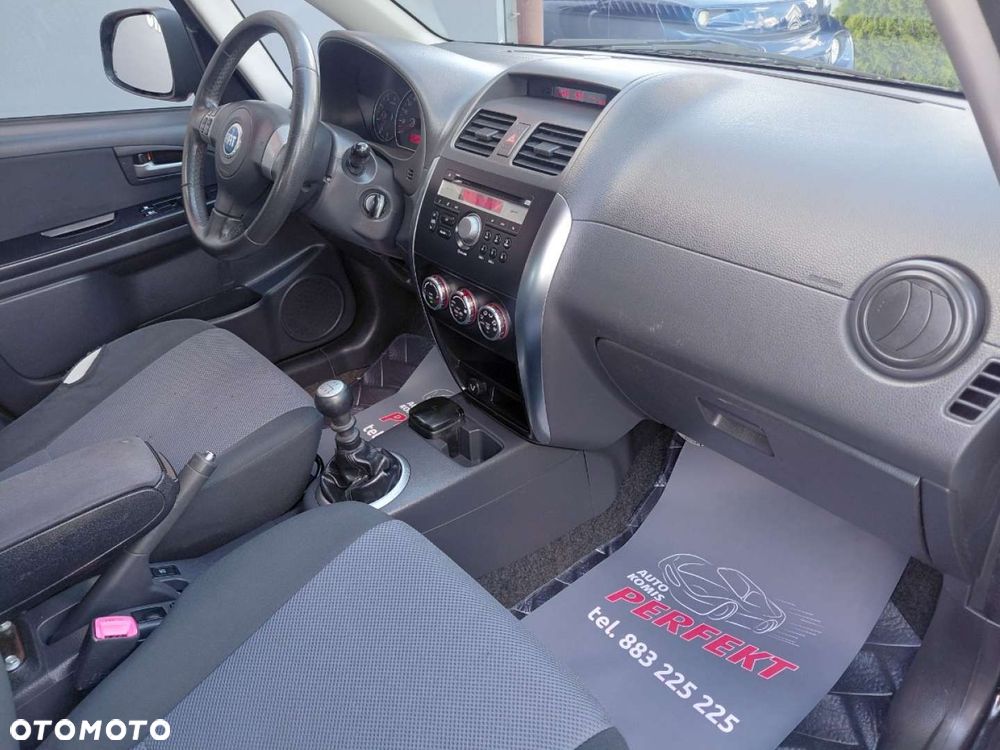 Fiat Sedici - 15