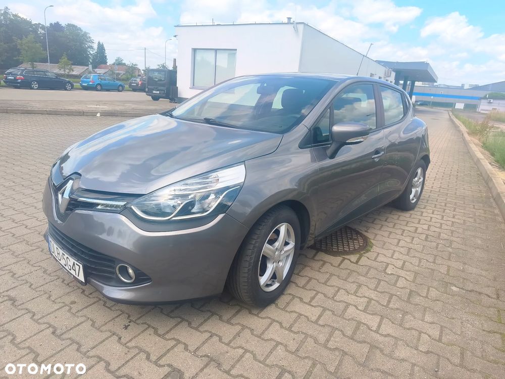 Renault Clio 1.2 16V 75 Life - 3