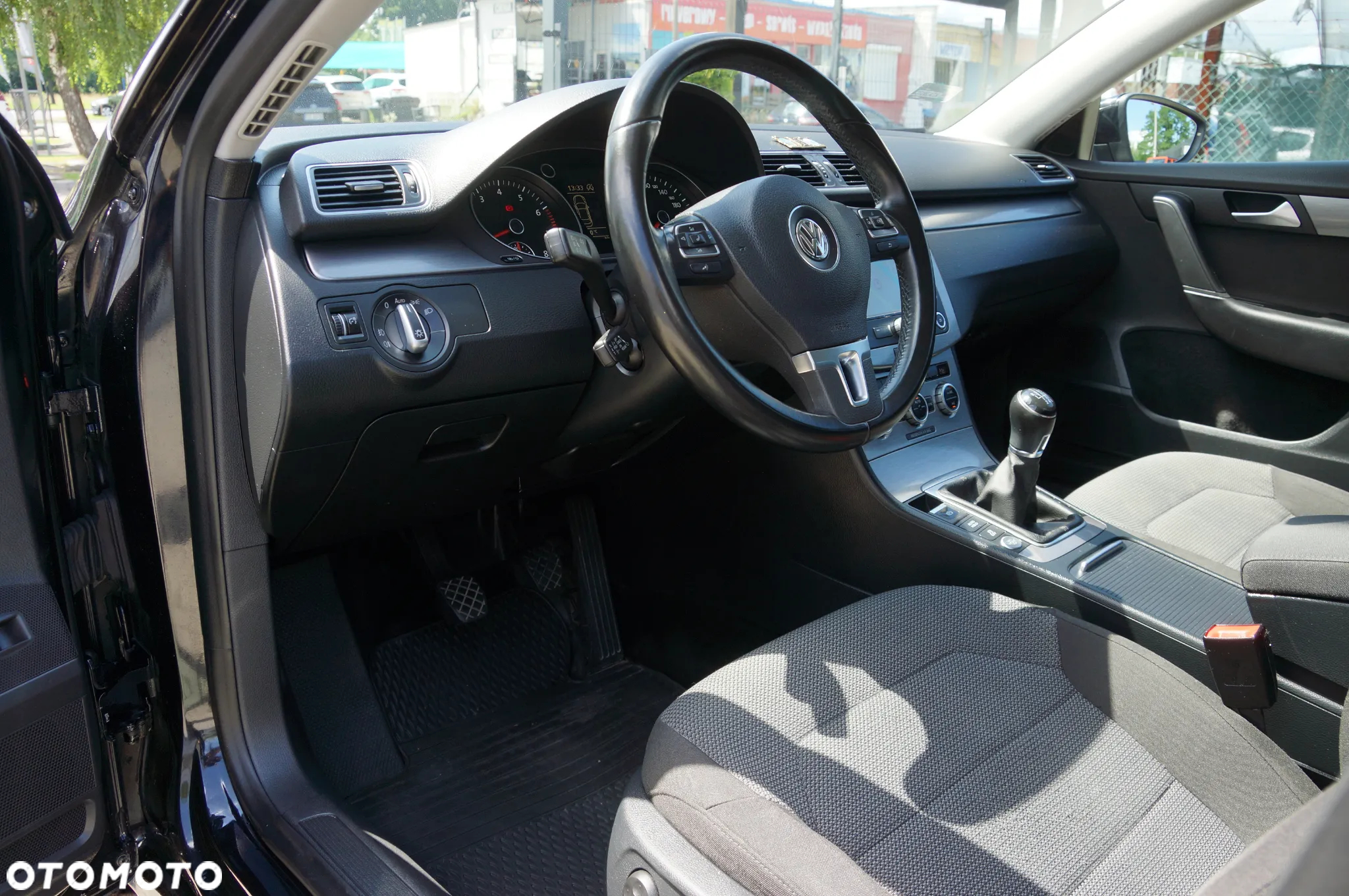 Volkswagen Passat 1.4 TSI BMT Comfortline - 23