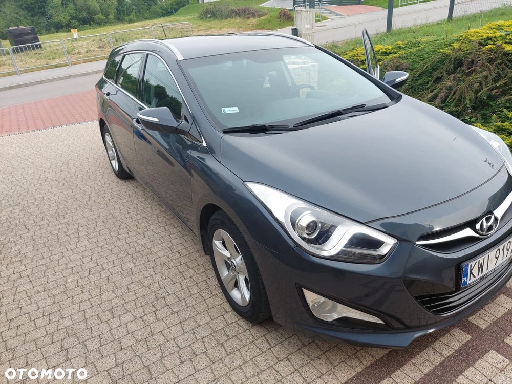Hyundai i40 i40cw 1.7 CRDi Fifa World Cup Edition - 8