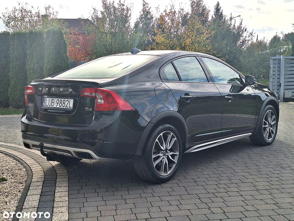 Volvo S60 Cross Country D4 Momentum - 8
