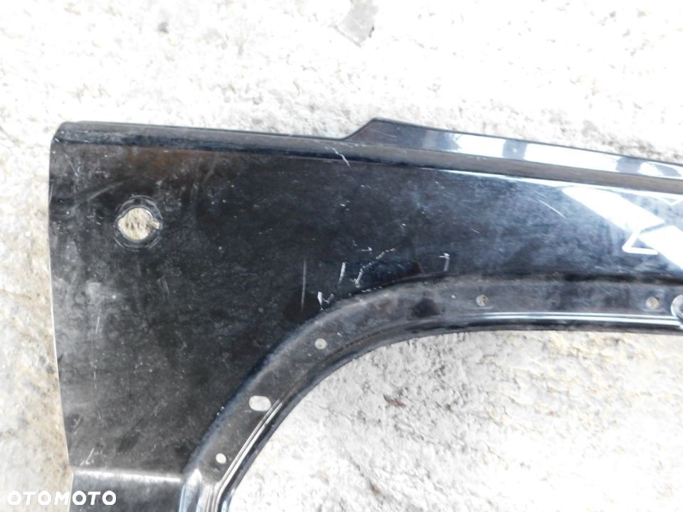 błotnik prawy przód przedni  JEEP LIBERTY 01-04 czarny - 3