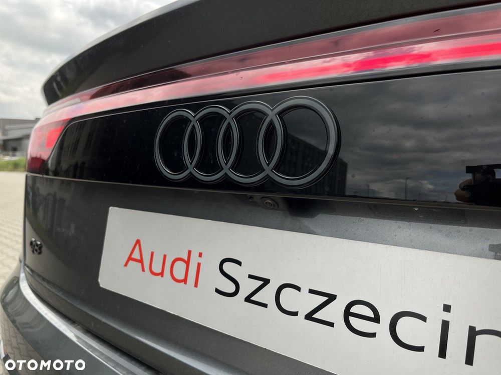 Audi Q8 - 13