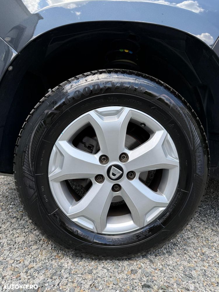 Dacia Duster 1.6 SCe Prestige jante 16" - 13