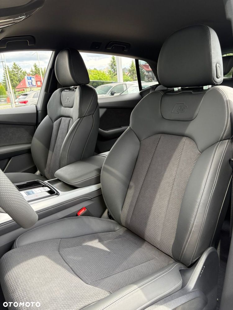 Audi Q8 - 14