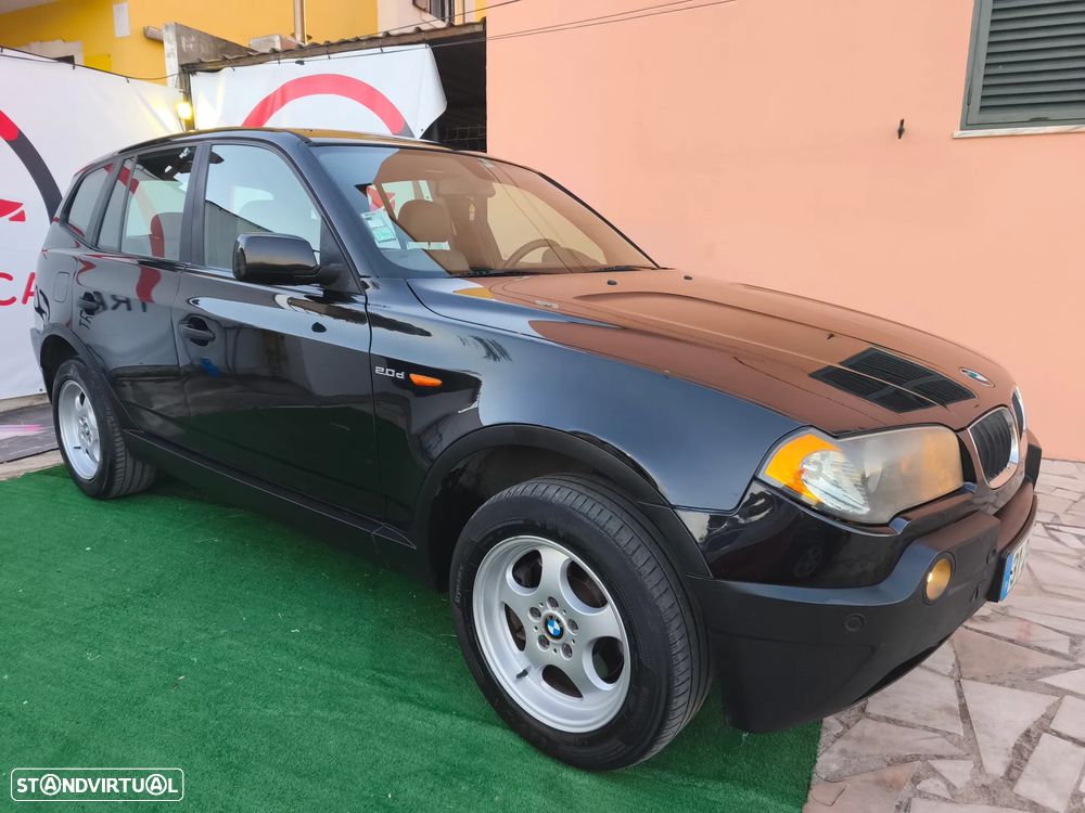 BMW X3 2.0 d SE - 34