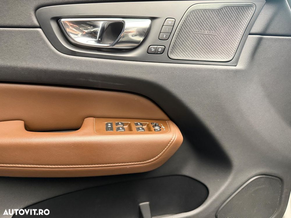 Volvo XC 60 Recharge T8 Twin Engine eAWD Inscription - 15