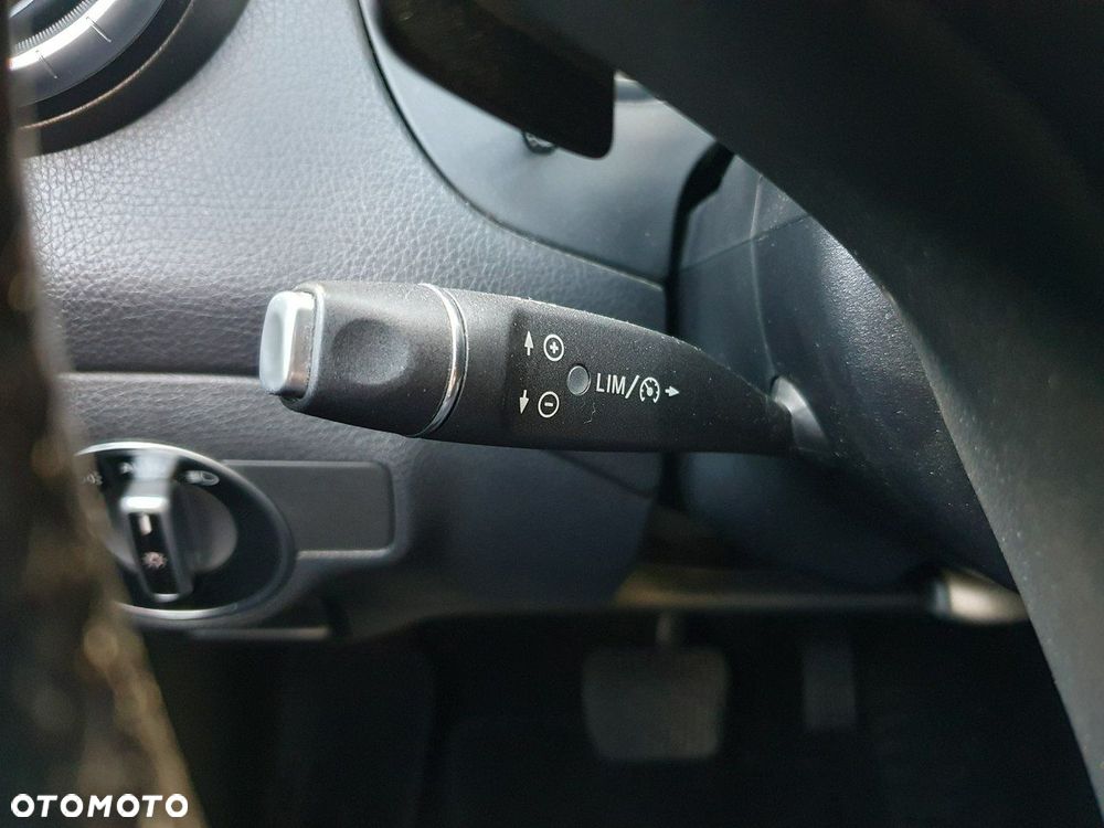 Mercedes-Benz CLA - 26