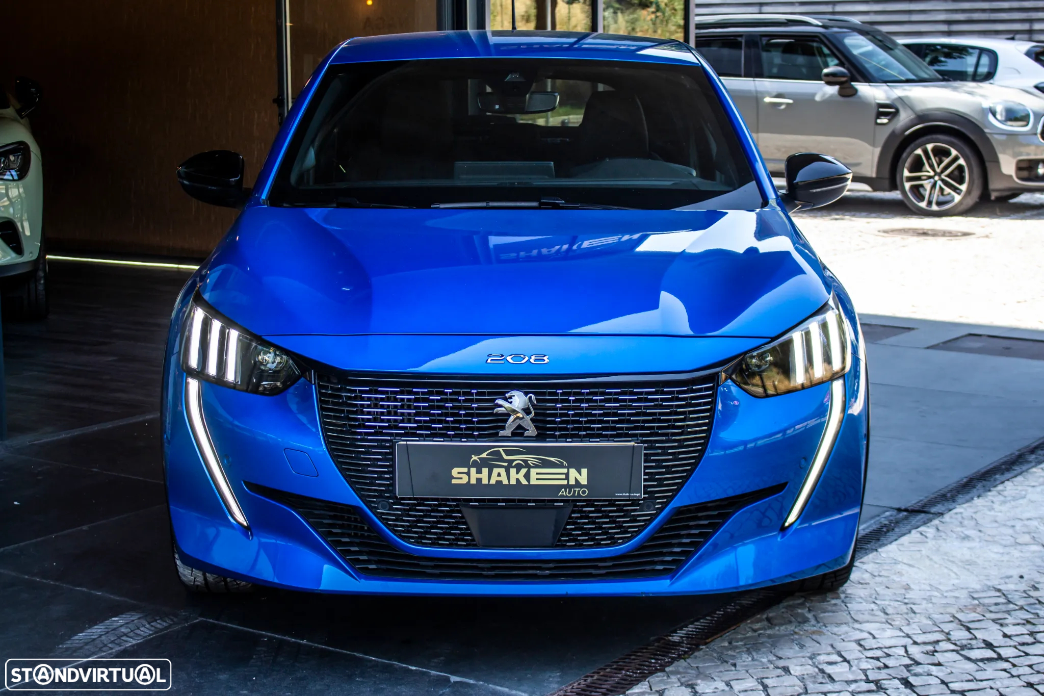 Peugeot 208 1.2 PureTech GT EAT8 - 7