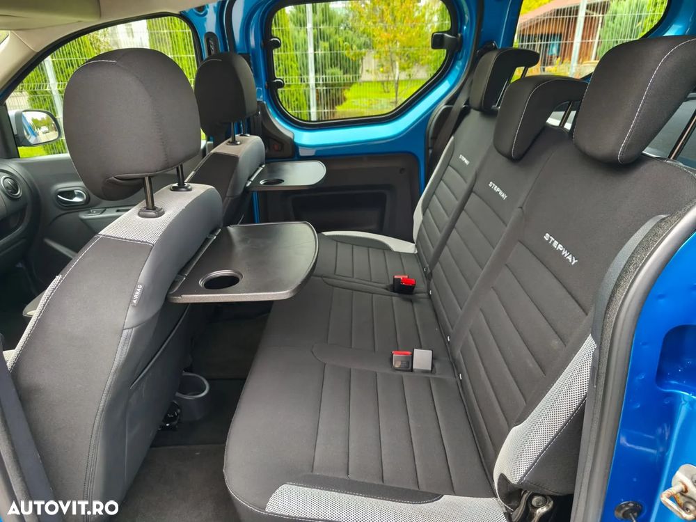 Dacia Dokker SCe 100 Stepway Celebration - 10
