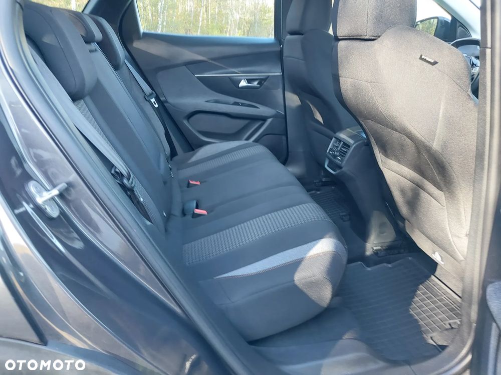 Peugeot 3008 - 24