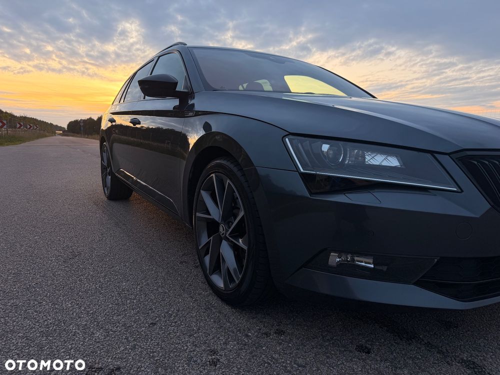 Skoda Superb 2.0 TSI 4x4 Sportline DSG - 10