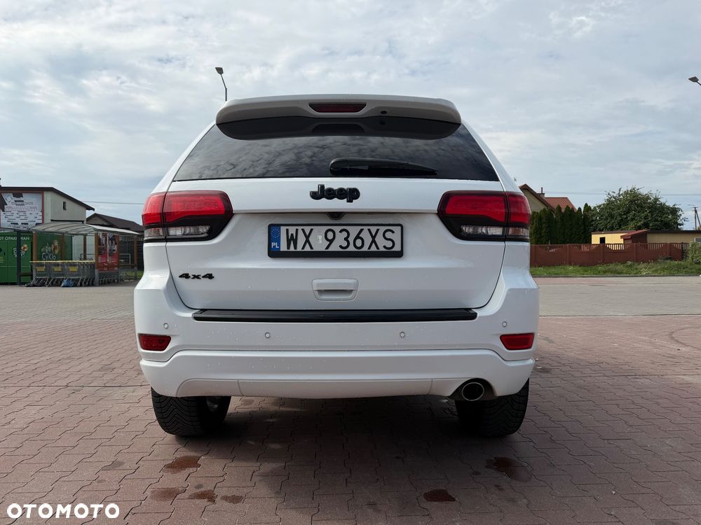 Jeep Grand Cherokee - 4